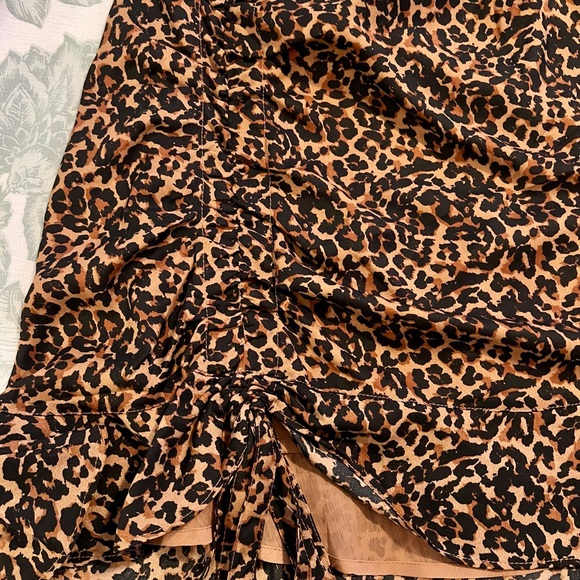 Leopard Mini Skirt - Picture 2 of 3